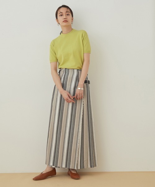 ADAM ET ROPE'(アダムエロペ)の「コットンシルクニットT(Tシャツ/カットソー・レディース・スミクロ/ベージュ系その他/ライトグリーン・FREE)」の7枚目の写真