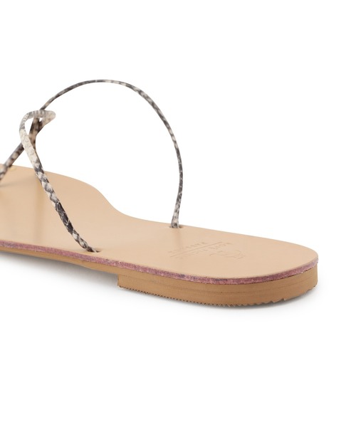 ROPE' PICNIC(ロペピクニック)の「平スタッズツイストトングサンダル(サンダル・レディース・ブラック/ブラウン/シルバー・23.0cm/24.0cm)」の10枚目の写真