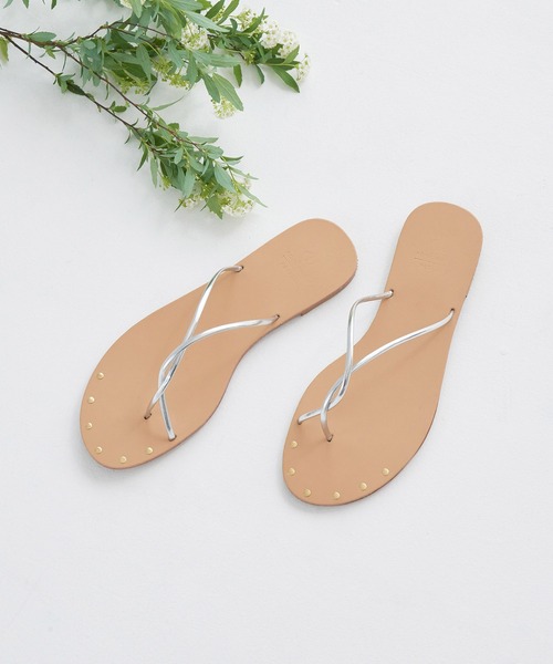 ROPE' PICNIC(ロペピクニック)の「平スタッズツイストトングサンダル(サンダル・レディース・ブラック/ブラウン/シルバー・23.0cm/24.0cm)」の5枚目の写真