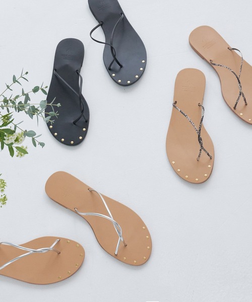ROPE' PICNIC(ロペピクニック)の「平スタッズツイストトングサンダル(サンダル・レディース・ブラック/ブラウン/シルバー・23.0cm/24.0cm)」の11枚目の写真