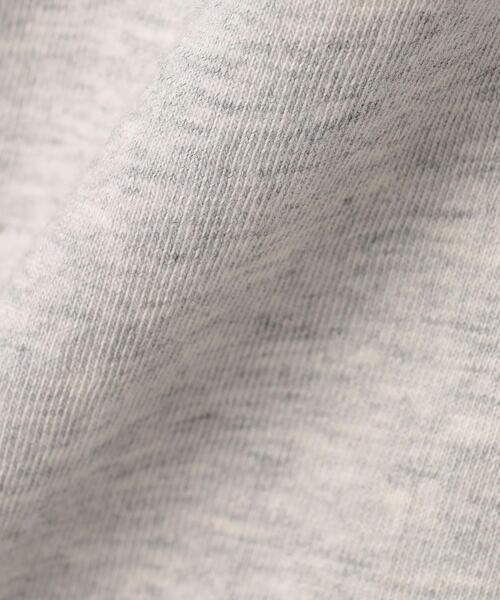 green label relaxing(グリーンレーベルリラクシング)の「【キッズ】カレッジロゴ フリル プルオーバー(Tシャツ/カットソー・キッズ・レッド/オフホワイト/グレー・105/115/135/125)」の12枚目の写真