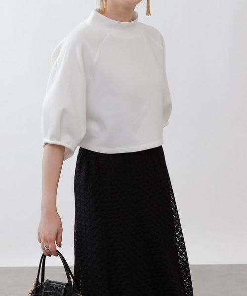 COLONY 2139(コロニートゥーワンスリーナイン)の「エアリーダンボールショート丈プルオーバー(Tシャツ/カットソー・レディース・オフホワイト/ブラック/サックスブルー・FREE)」の12枚目の写真