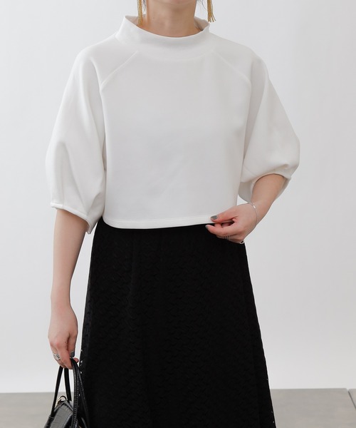 COLONY 2139(コロニートゥーワンスリーナイン)の「エアリーダンボールショート丈プルオーバー(Tシャツ/カットソー・レディース・オフホワイト/ブラック/サックスブルー・FREE)」の14枚目の写真