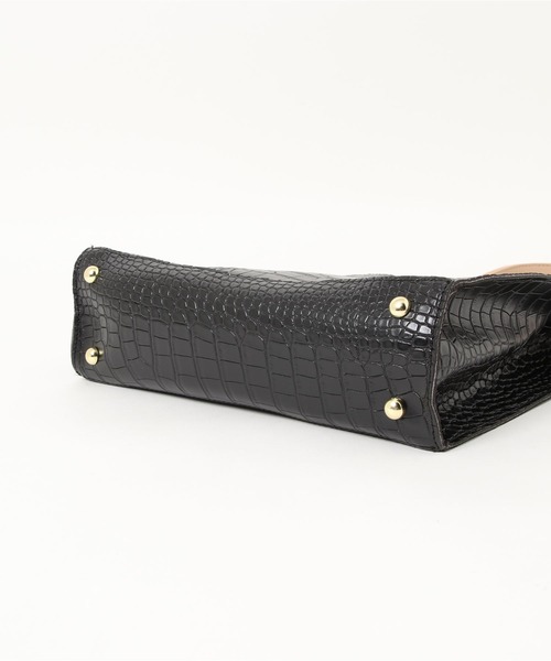 LAC-VERT（ラック・ヴェール）の「【LAC VERT/ラック・ヴェール】クロコ型押しトートバッグ（トートバッグ・レディース・ブラック/ベージュ/グリーン/ブラウン/ブルー・FREE）」の15枚目の写真