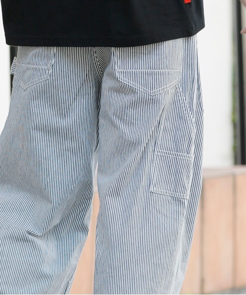 ADMIX/ATELIER SAB MEN（アドミックスアトリエサブメン）の「ヒッコリー ストライプ ワイド ペインターパンツ（カーゴパンツ・メンズ・ブルー系その他2/ブルー系その他/グリーン・52/48/50）」の15枚目の写真
