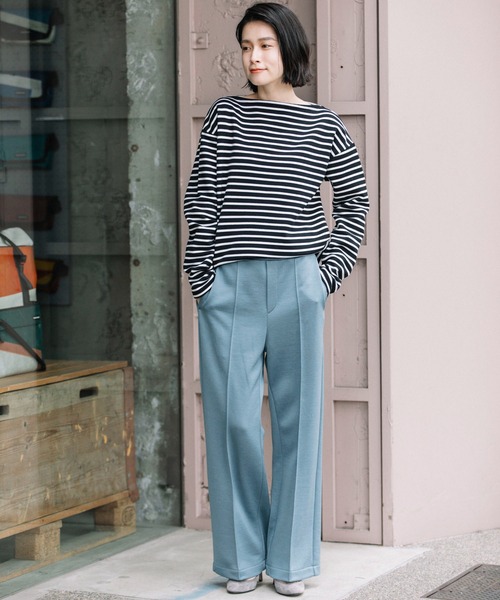 Munich（ミューニック）の「グロッシーフレンチテリー　ワイドストレートパンツ（スウェットパンツ・レディース・ブラック/ベージュ/ブルーグレー・S/M/XS）」の11枚目の写真