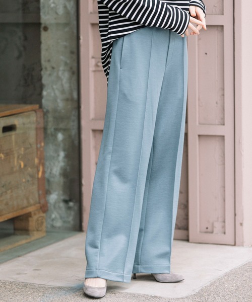 Munich（ミューニック）の「グロッシーフレンチテリー　ワイドストレートパンツ（スウェットパンツ・レディース・ブラック/ベージュ/ブルーグレー・S/M/XS）」の15枚目の写真