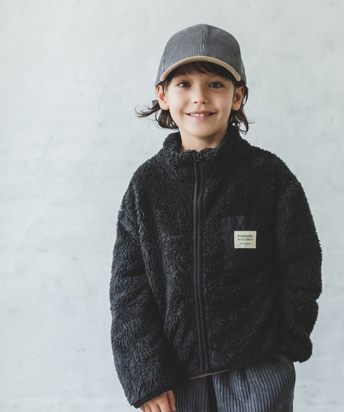 pairmanon（ペアマノン）の「【ふわふわボア】ボアフリース配色スタンドカラージャケット（ブルゾン・キッズ・ベージュ/アイボリー/モカ/ホワイト系その他/ブラック系その他/ベージュ系その他/チャコール/ブラウン系その他4/ピンク/ブラック/ブラックミックス/ブラウン/シルバー系その他/イエロー・90/140/100/110/120/130/150）」の4枚目の写真