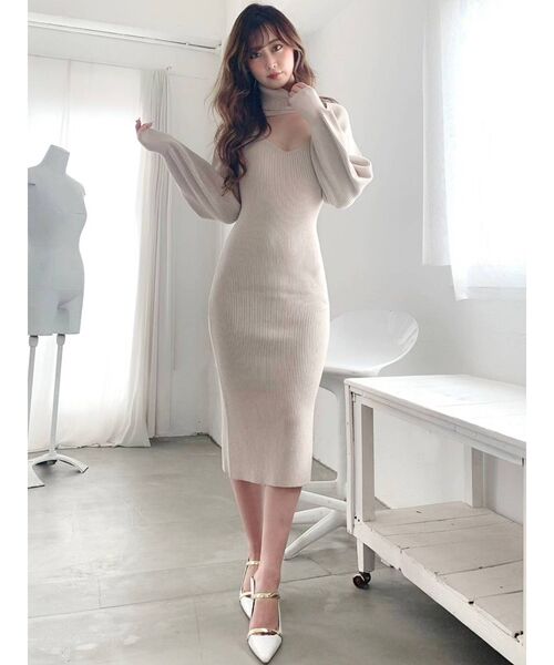 RESEXXY（リゼクシー）の「アームウォーマー付ニットワンピース（ワンピース・レディース・ブラック/アイボリー/モカ・FREE）」の11枚目の写真