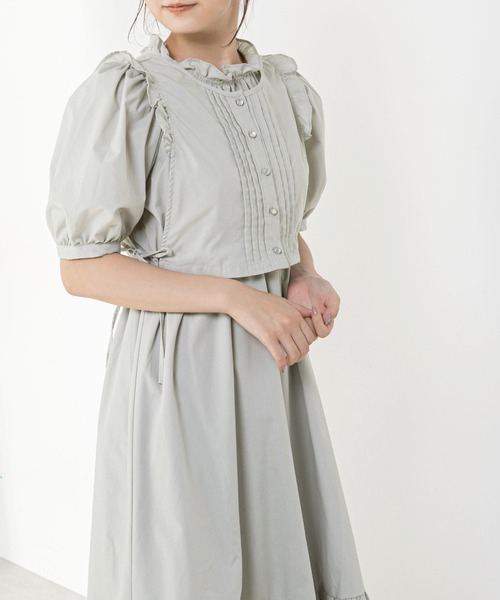 OLIVE des OLIVE（オリーブデオリーブ）の「ピンタックベスト付きワンピース（ワンピース・レディース・オフホワイト/ブラック/ライトグレー・FREE）」の15枚目の写真