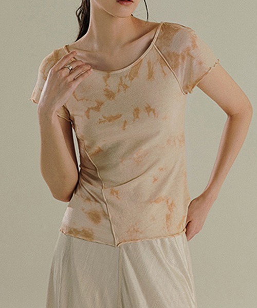 chuclla(チュクラ)の「【MURMURMI】Tiedye dirty print T-shirt chw21a020(Tシャツ/カットソー・レディース・ベージュ・S/M)」の4枚目の写真