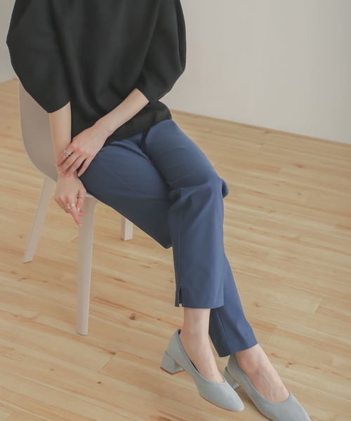 SENSE OF PLACE by URBAN RESEARCH（センスオブプレイスバイアーバンリサーチ）の「『TALLサイズあり』ストレッチスリムテーパードパンツ（その他パンツ・レディース・ブラック/ブラウン/ブルー/アイボリー・SMALL/MEDIUM/LARGE/X-SMALL/TALL）」の4枚目の写真