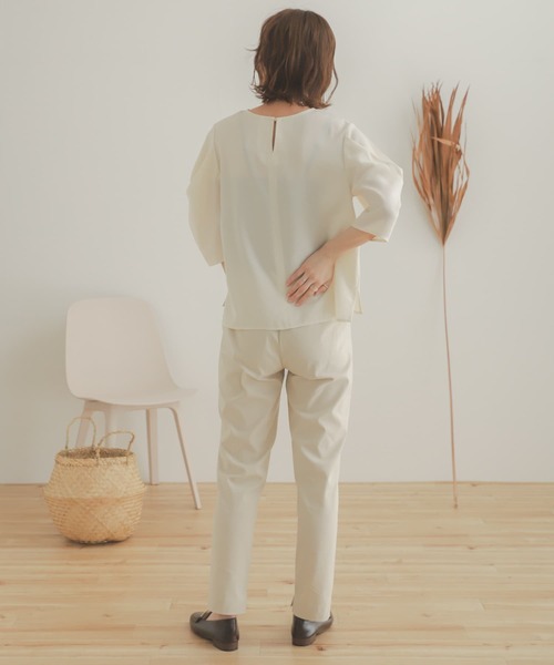 SENSE OF PLACE by URBAN RESEARCH（センスオブプレイスバイアーバンリサーチ）の「『TALLサイズあり』ストレッチスリムテーパードパンツ（その他パンツ・レディース・ブラック/ブラウン/ブルー/アイボリー・SMALL/MEDIUM/LARGE/X-SMALL/TALL）」の13枚目の写真