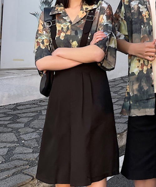 KOR（ケーオーアール）の「タック入り キュロット サロペット（サロペット/オーバーオール・レディース・ブラック・S/M/L/XL/2XL）」の6枚目の写真