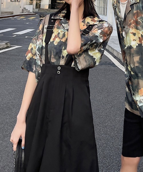 KOR（ケーオーアール）の「タック入り キュロット サロペット（サロペット/オーバーオール・レディース・ブラック・S/M/L/XL/2XL）」の3枚目の写真