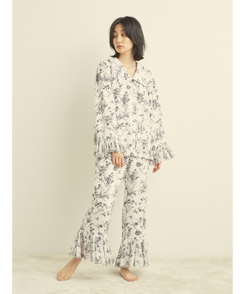SNIDEL HOME(スナイデルホーム)の「プリーツドッキングロングパンツ(ルームウェア/パジャマ・レディース・ライトベージュ/モカ/ブラック・FREE)」の10枚目の写真