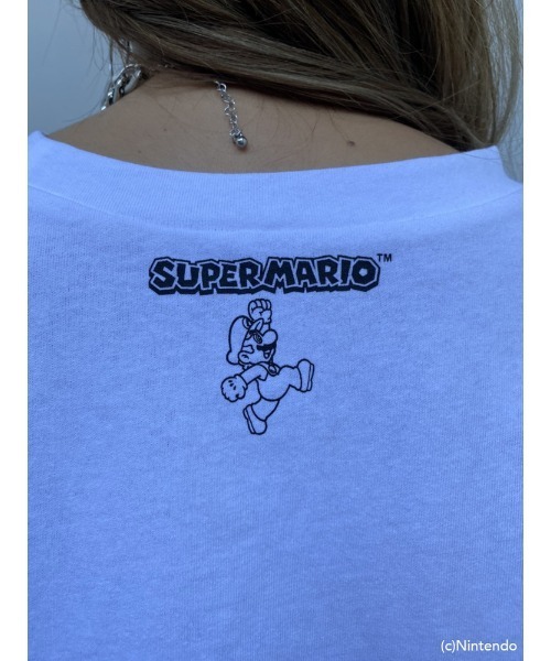 EGOIST(エゴイスト)の「オーバー短丈Tシャツ(super mario)(Tシャツ/カットソー・レディース・ホワイト/ブラック・FREE)」の13枚目の写真