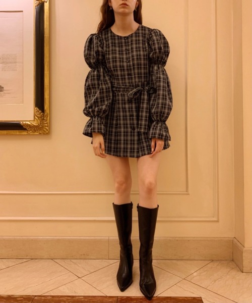 epine（エピヌ）の「pointed toe khiton heal long boots（ブーツ