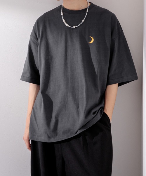 Adoon plain（アドーンプレーン）の「【Adoon plain】アソートプリントT（Tシャツ/カットソー・メンズ・ホワイト/ブラック/ホワイト系その他/ブラック系その他/ホワイト系その他2/ブラック系その他2・MEDIUM/LARGE）」の5枚目の写真