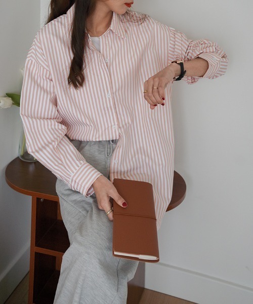 Diosfront（ディオスフロント）の「ストライプルーズシャツ（シャツ/ブラウス・レディース・ライトブルー/ブラック/ネイビー/ピンク/オレンジ・FREE）」の5枚目の写真