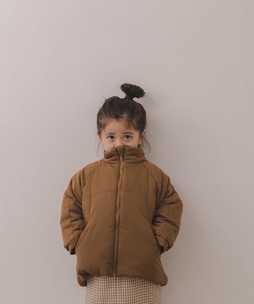 URBAN RESEARCH DOORS(アーバンリサーチドアーズ)の「中綿スタンドブルゾン(KIDS)(ブルゾン・キッズ・ブラウン/グレー系その他・120/105/135)」の4枚目の写真