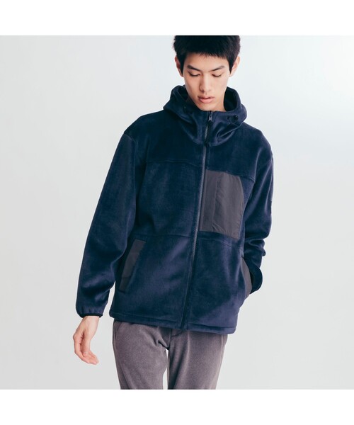 AIGLE(エーグル)の「フリース フルジップパーカ(パーカー・メンズ・マスタード/ダークネイビー・LL/S/M/L)」の2枚目の写真