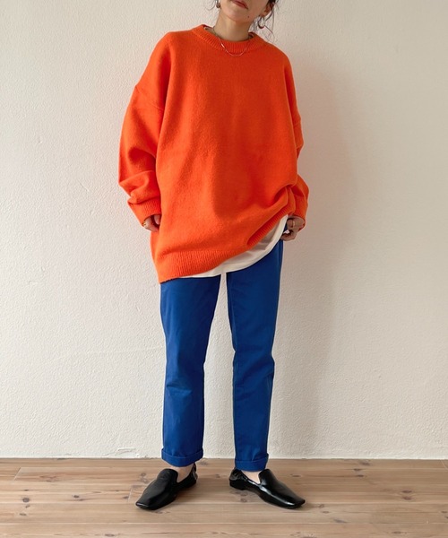 wee9s(ウィークス)の「over size loose knit / オーバーサイズなシルエットでヘビーウェイトなモチモチ肉厚ニット(ニット/セーター・レディース・オレンジ/アイボリー/ブラック/ブルー/イエロー/パープル・FREE)」の15枚目の写真