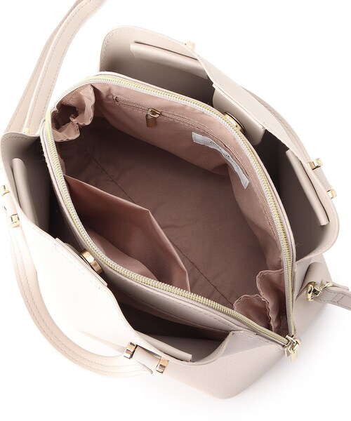 OPAQUE.CLIP（オペークドットクリップ）の「◆あおりポケット付きブガッティ【2WAY】（ハンドバッグ・レディース・グレー/ブラック/ライトベージュ・00）」の6枚目の写真