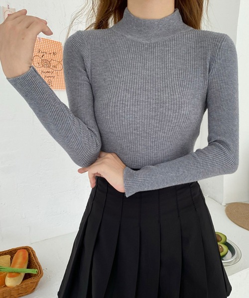 VitaFelice(ヴィータフェリーチェ)の「ハーフネックリブニット(ニット/セーター・レディース・パープル/ベージュ系その他/キャメル/ブルー/ホワイト/グレー/レッド/ピンク/イエロー/ブラック/グリーン/ライトグリーン/ベージュ・FREE)」の4枚目の写真