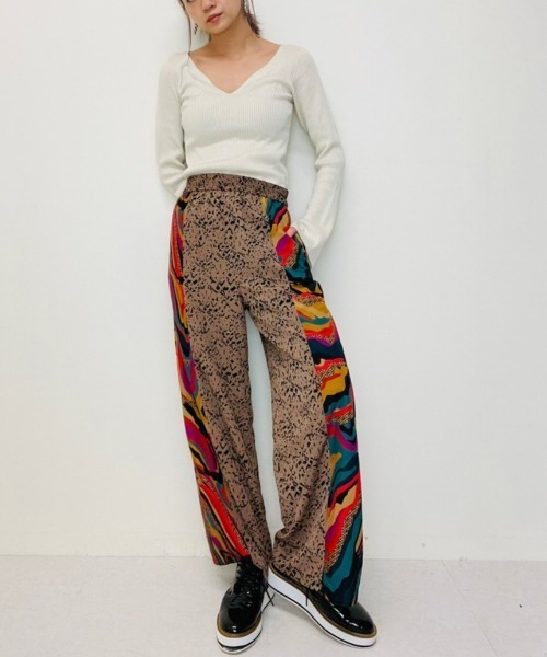 DOLLUPOOPS（ドールアップウップス）の「マーブルプリント切替リラックスパンツ（その他パンツ・レディース・ホワイト/ブラック/ブラウン/キャメル・38）」の12枚目の写真