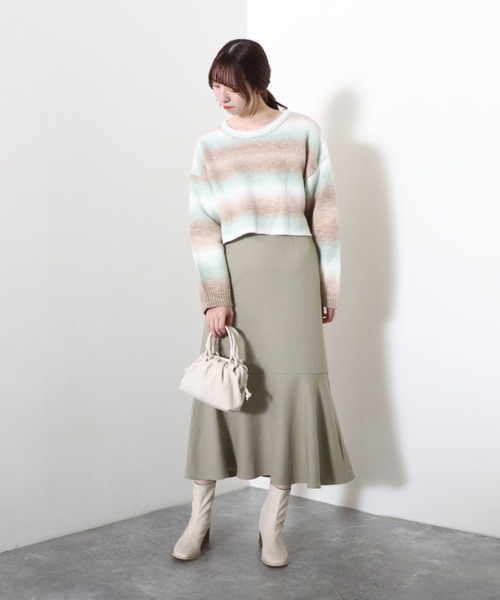 archives（アルシーヴ）の「グラデーションショート丈プルオーバー（ニット/セーター・レディース・ベージュ/オフホワイト/ピンク・MEDIUM）」の11枚目の写真