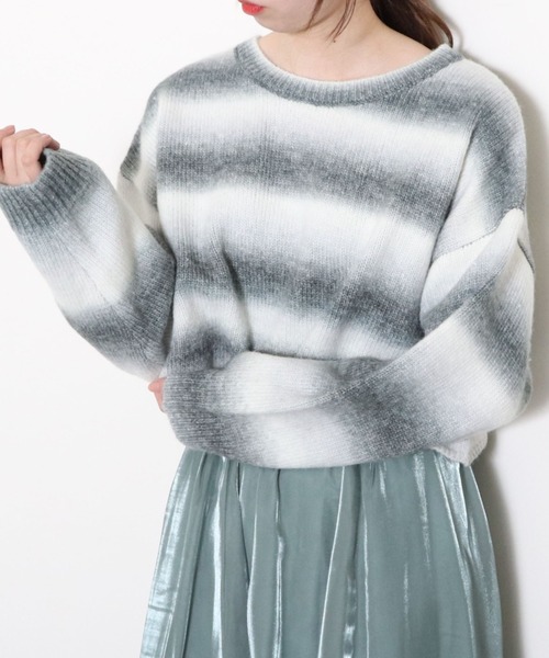 archives（アルシーヴ）の「グラデーションショート丈プルオーバー（ニット/セーター・レディース・ベージュ/オフホワイト/ピンク・MEDIUM）」の4枚目の写真