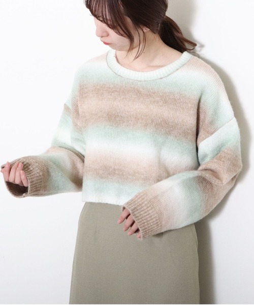 archives（アルシーヴ）の「グラデーションショート丈プルオーバー（ニット/セーター・レディース・ベージュ/オフホワイト/ピンク・MEDIUM）」の9枚目の写真