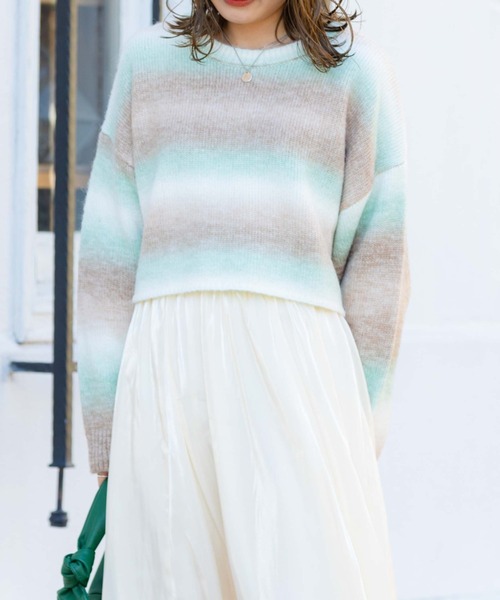 archives（アルシーヴ）の「グラデーションショート丈プルオーバー（ニット/セーター・レディース・ベージュ/オフホワイト/ピンク・MEDIUM）」の21枚目の写真