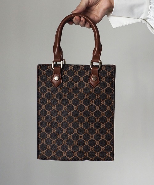 Riberry（リベリー）の「モノグラムスクエアショルダーミニバッグ（ショルダーバッグ・レディース・アイボリー/ベージュ/ブラウン・FREE）」の16枚目の写真