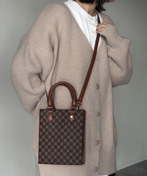 Riberry（リベリー）の「モノグラムスクエアショルダーミニバッグ（ショルダーバッグ・レディース・アイボリー/ベージュ/ブラウン・FREE）」の13枚目の写真