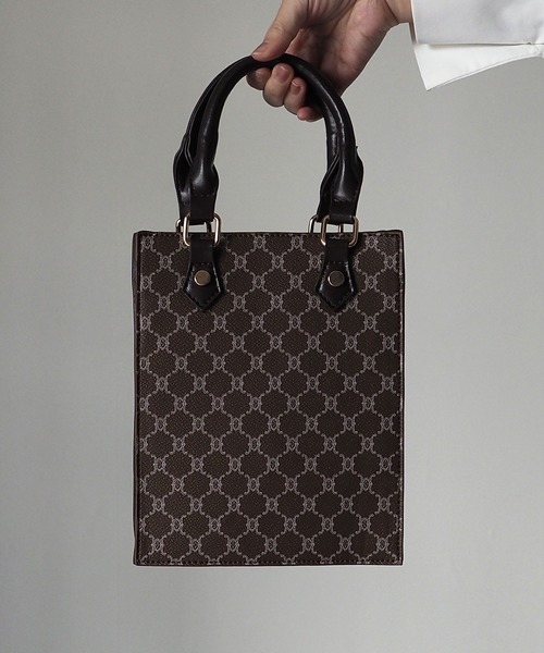 Riberry（リベリー）の「モノグラムスクエアショルダーミニバッグ（ショルダーバッグ・レディース・アイボリー/ベージュ/ブラウン・FREE）」の12枚目の写真