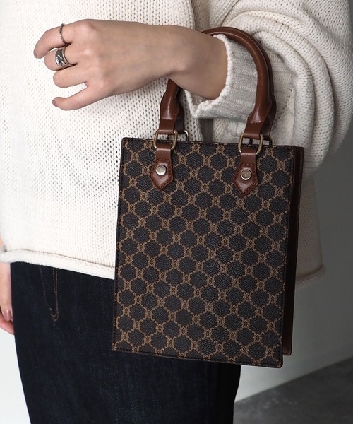 Riberry（リベリー）の「モノグラムスクエアショルダーミニバッグ（ショルダーバッグ・レディース・アイボリー/ベージュ/ブラウン・FREE）」の19枚目の写真