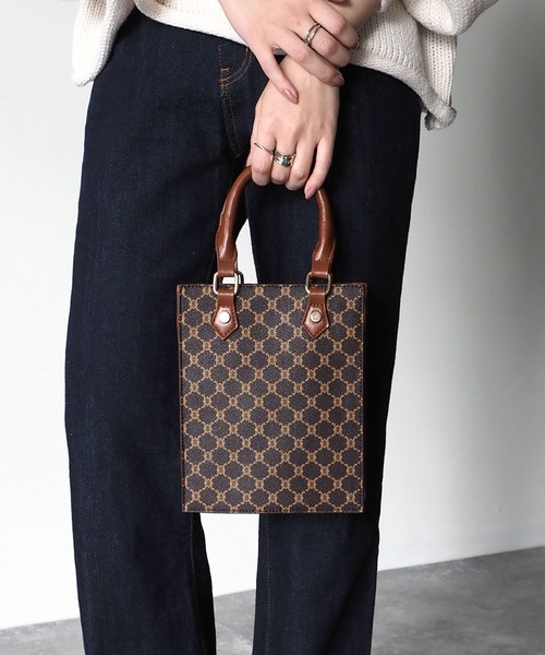 Riberry（リベリー）の「モノグラムスクエアショルダーミニバッグ（ショルダーバッグ・レディース・アイボリー/ベージュ/ブラウン・FREE）」の17枚目の写真