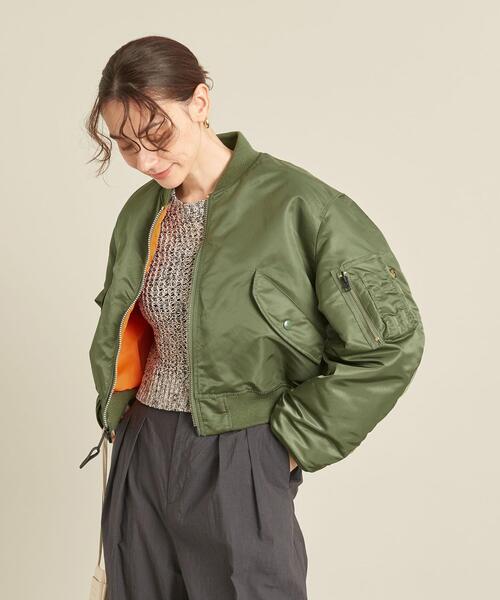 Alpha Industries(アルファインダストリーズ)の「【別注】<ALPHA INDUSTRIES>ショートMA-1ジャケット ∴(MA-1・レディース・オフホワイト/オリーブ・M)」の11枚目の写真
