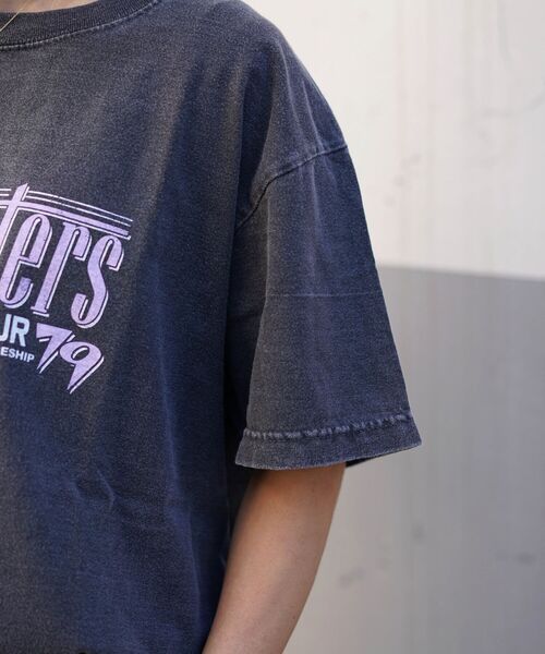 GOOD ROCK SPEED（グッドロックスピード）の「GOOD ROCK SPEED (グッドロックスピード)　別注ロックグラフィックTシャツ Star Clusters (ウィメンズ・ユニセックス)（Tシャツ/カットソー・レディース・ブラック・MEDIUM）」の9枚目の写真