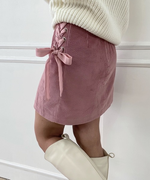 lissi Boutique（リージーブティック）の「【lissi Boutique】サイトリボンミニスカート（スカート・レディース・ピンク/ベージュ・SMALL/MEDIUM）」の4枚目の写真