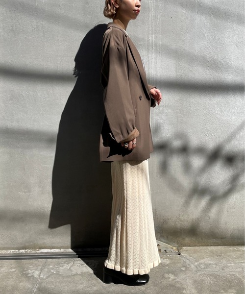 CIAOPANIC（チャオパニック）の「バックスリットテーラードジャケット（テーラードジャケット・レディース・ライトグレー/ブラウン/ベージュ・SMALL/MEDIUM）」の9枚目の写真