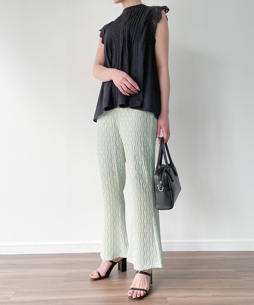 JUNOAH（ジュノア）の「フラワーレースイージーパンツ（その他パンツ・レディース・ホワイト/ブラック/ブルー系その他/ベージュ系その他・LARGE/MEDIUM）」の20枚目の写真