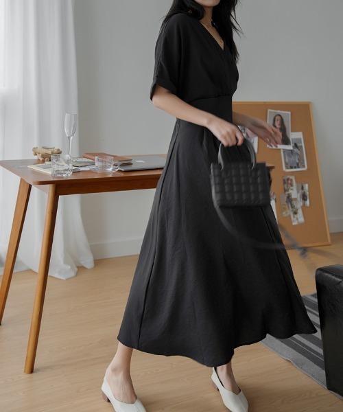 レオナール⭐︎カシュクールワンピース Ray Cassin】サテンギャザーカシュクールワンピース 通販