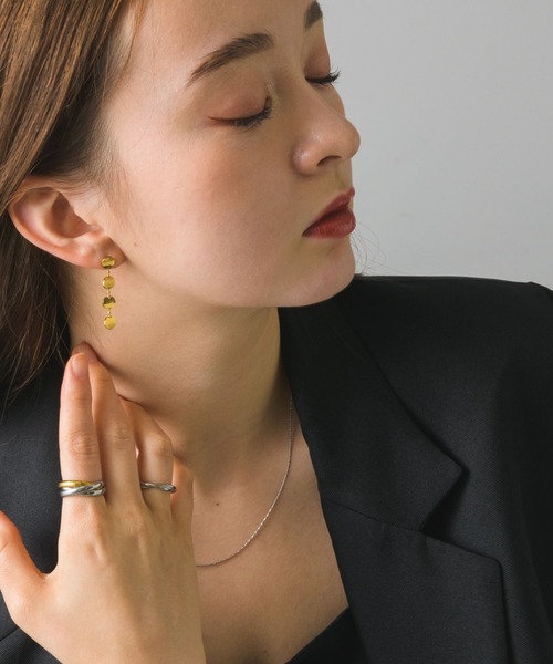 muku（ムク）の「金属アレルギー対応 トリオリング/サージカルステンレス/316L（リング・レディース・シルバー/ゴールド/シルバー×ゴールド/ゴールド系1・11/13/9）」の8枚目の写真