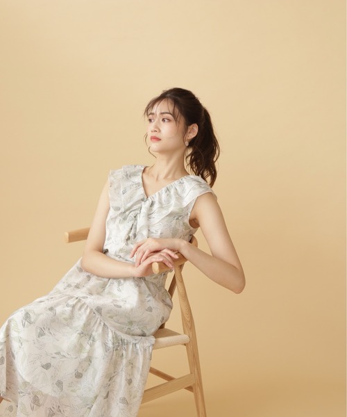 リーフプリントブラウス JILL by JILL STUART（ジルバイジルスチュアート）の「◇ライン