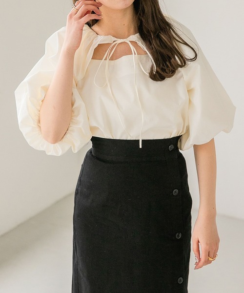 Heather（ヘザー）の「オープンネックブラウス（5分袖）　276362（シャツ/ブラウス・レディース・チャコールグレー/オレンジ/オフホワイト・FREE）」の2枚目の写真