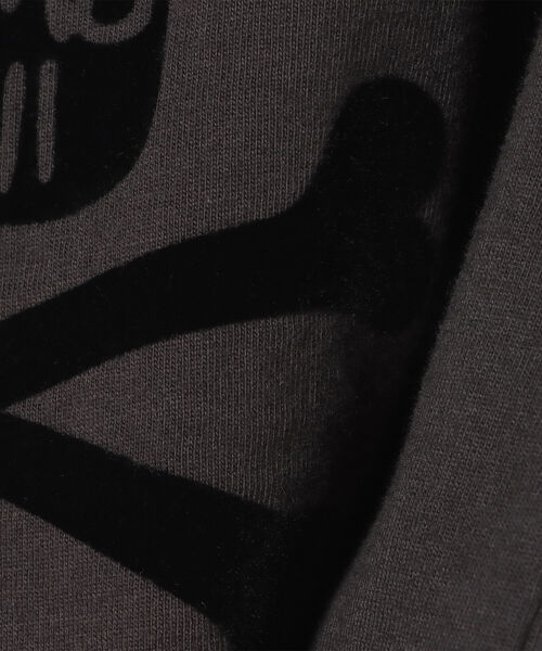 BEAMS mini（ビームスミニ）の「BEAMS mini / スカルフロッキー Tシャツ 22S (90～150㎝)（Tシャツ/カットソー・キッズ・オフホワイト/チャコールグレー・100/90/140/130/110/150/120）」の16枚目の写真