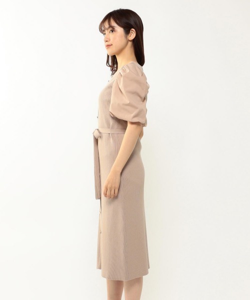 MISCH MASCH(ミッシュマッシュ)の「袖ボリュームニットワンピース【美人百花5月号掲載】(ワンピース・レディース・ピンク/ベージュ/ブラック・MEDIUM)」の9枚目の写真
